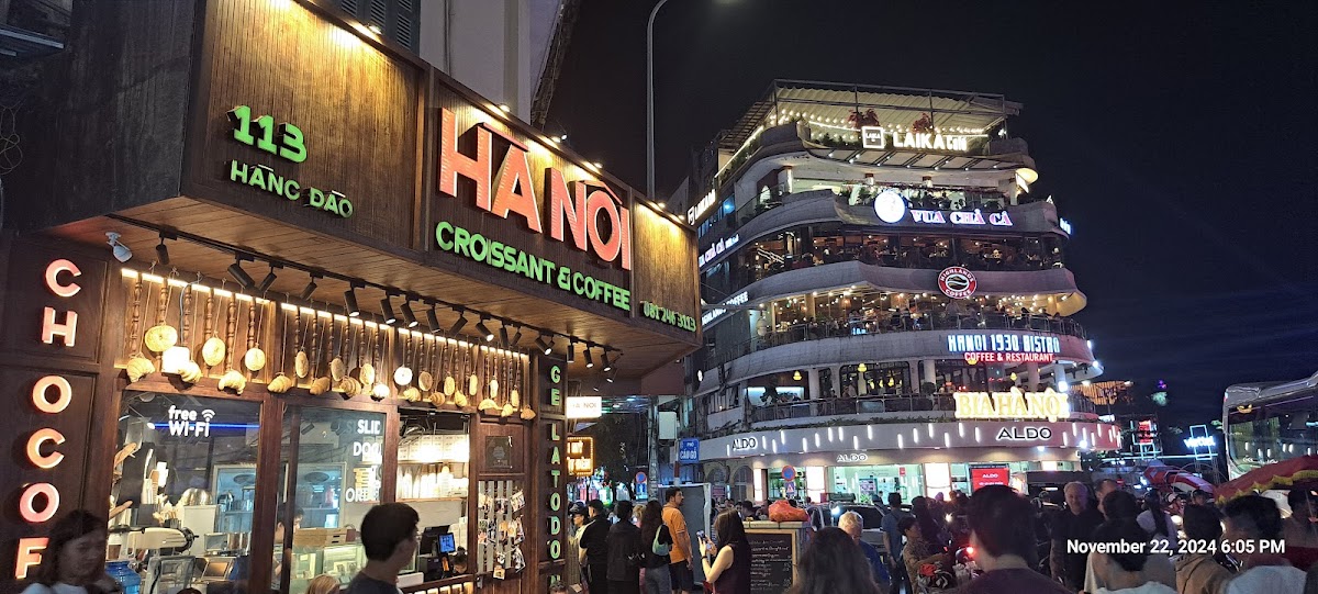 Night Market / Old Quarter