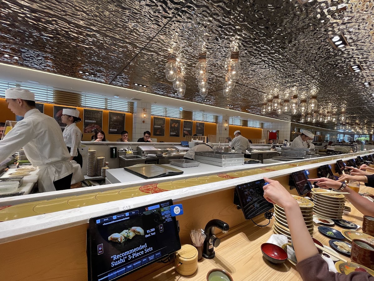 Kaiten Sushi Ginza Onodera HONTEN