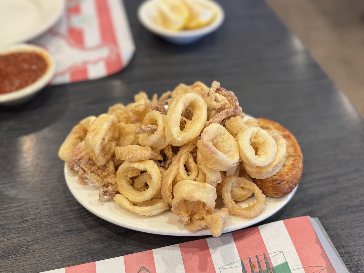 Randazzo’s Clam Bar