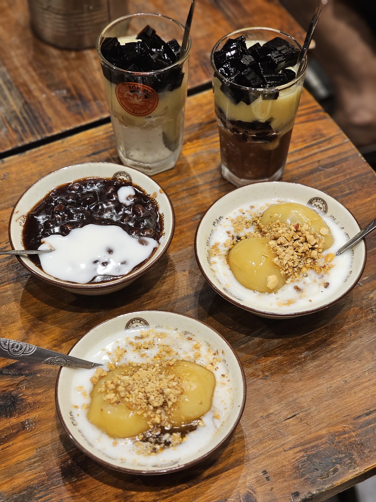 Chè 4 Mùa Hàng Cân