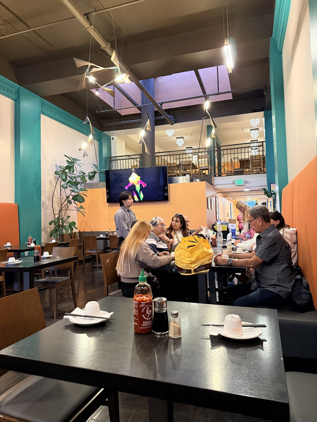 Lunasia Dim Sum House