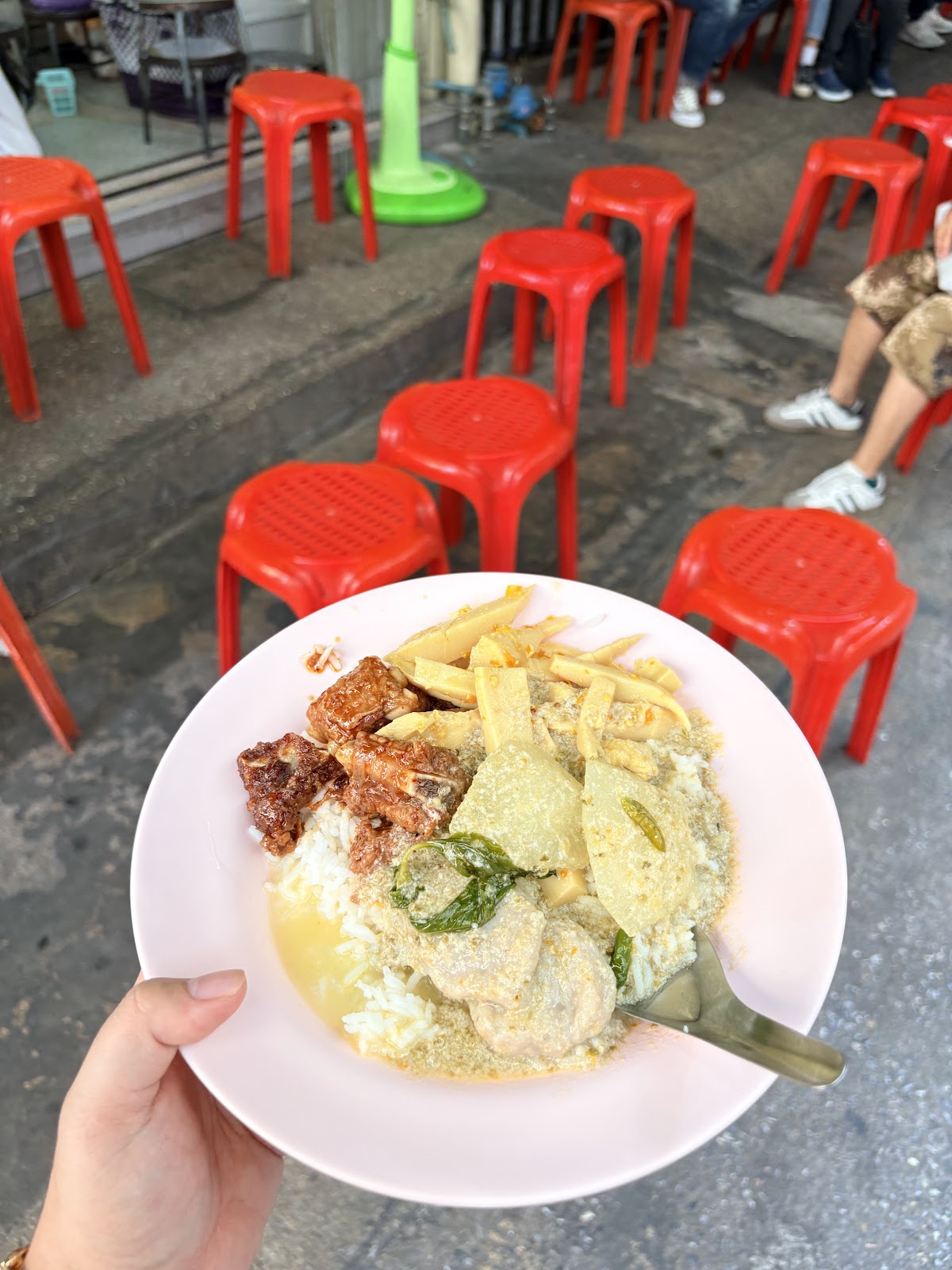 Khao Gaeng Jek Pui (Je Chie)